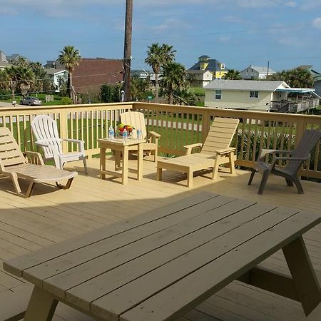 Private Beach -- Away From The Crowds - Ocean Views -Short Drive To Moody Gardens, Schlitter Bahn, Pleasure Pier Galveston Eksteriør bilde